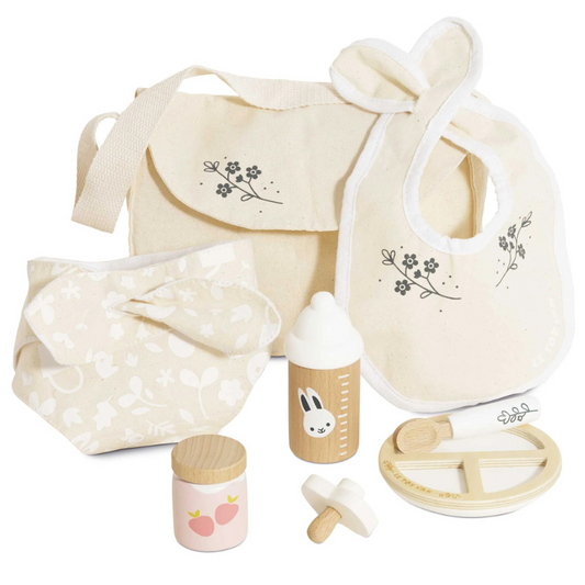 Le Toy Van Dolls Nursing Kit and Bag