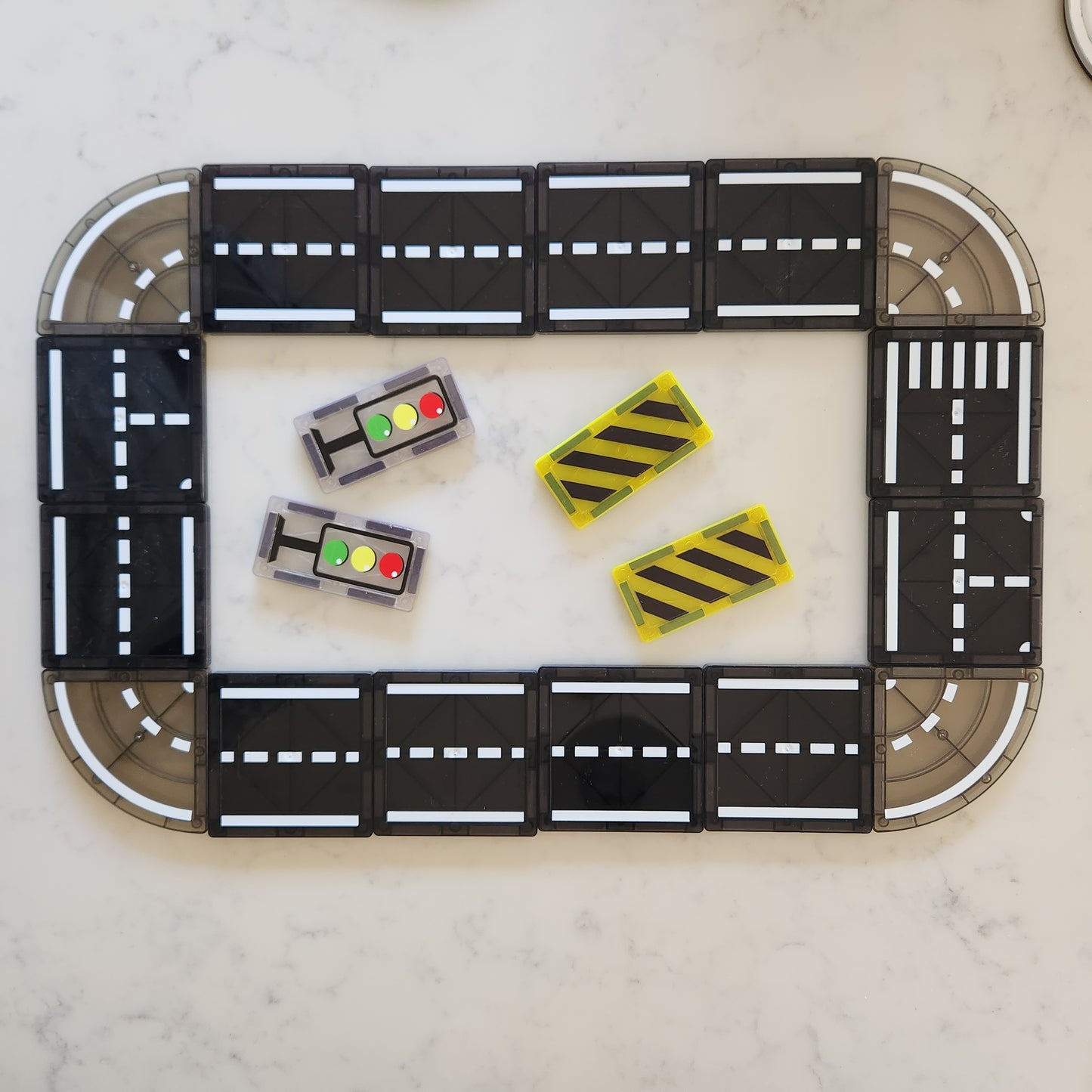 Magnetic Tiles Road Set