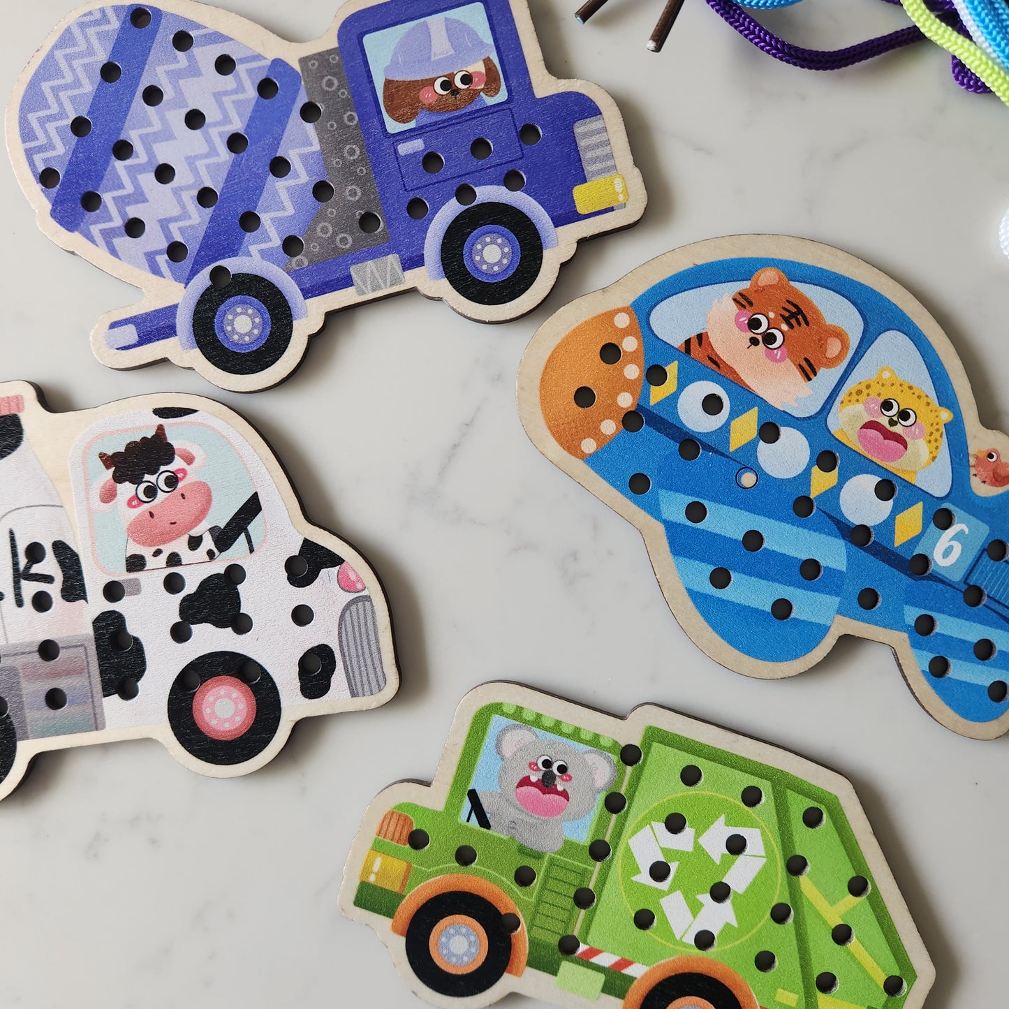 Wooden Vehicle Threading Set