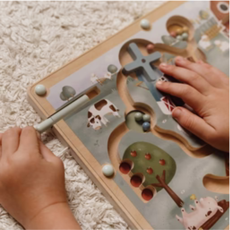 Little Dutch Magnetic Maze Puzzle - Little Farm