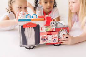 Melissa & Doug Paw Patrol Marshall's Wooden Rescue Caddy