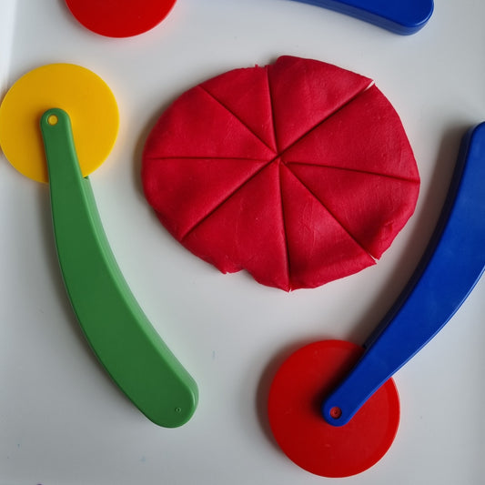 Dough cutting wheel (individual)