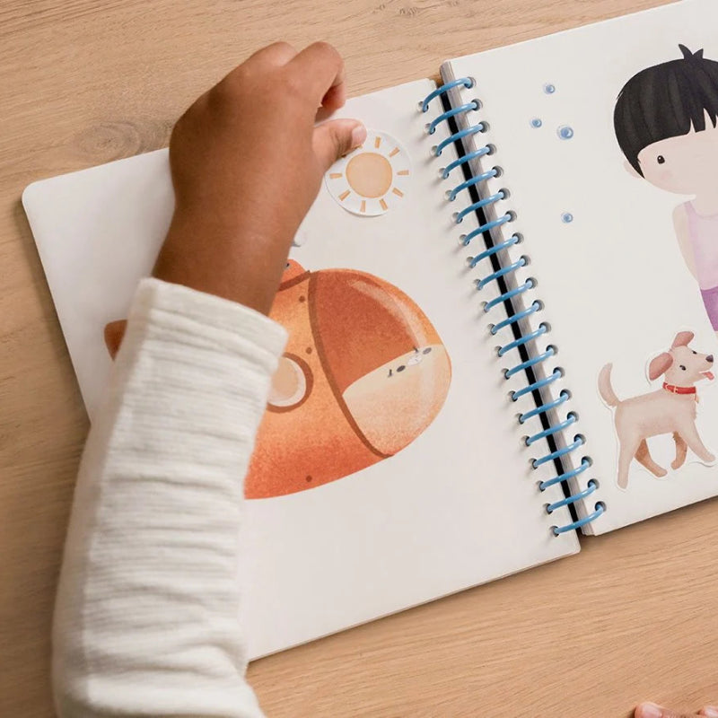 Little Dutch Dress Me Up Book