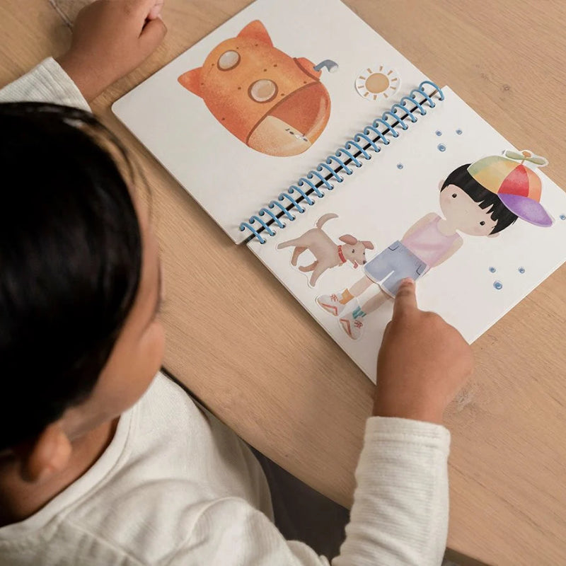 Little Dutch Dress Me Up Book