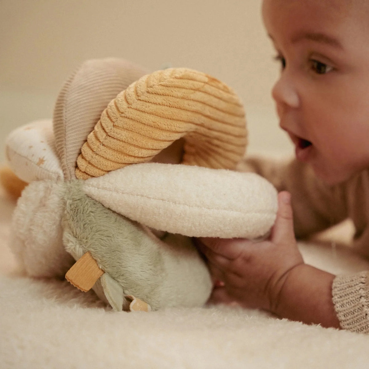 Little Dutch Soft Grip Ball Newborn Naturals