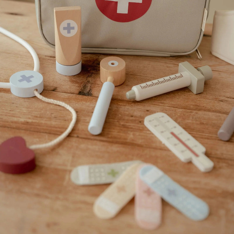 Little Dutch Doctor Set