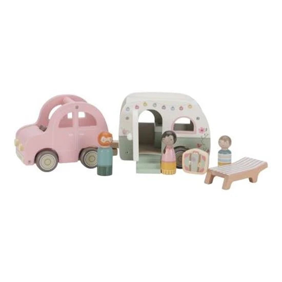 Little Dutch Car and Caravan