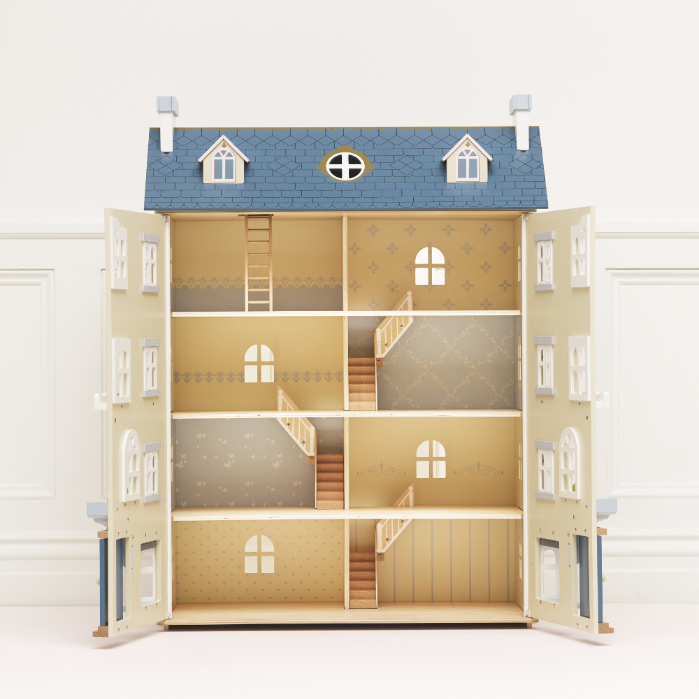 Le Toy Van Palace Wooden Dolls House