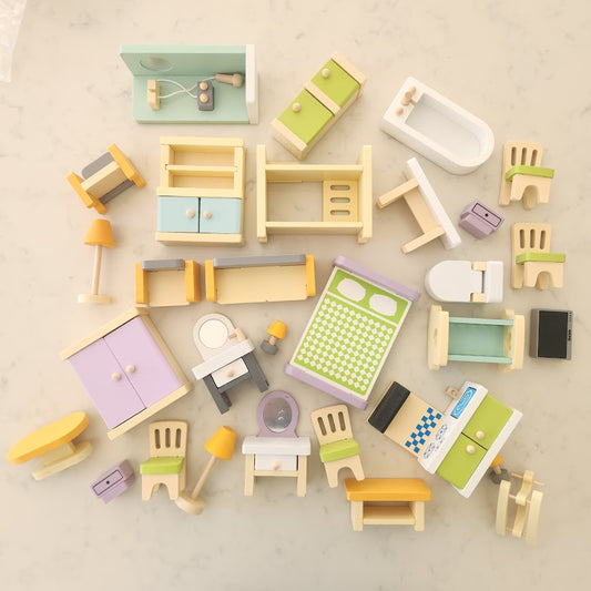 Play House Dolls House Furniture