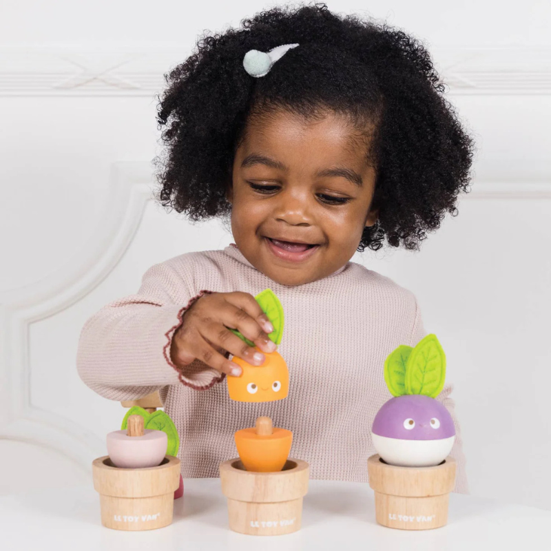 Le Toy Van Wooden Stacking Veggies