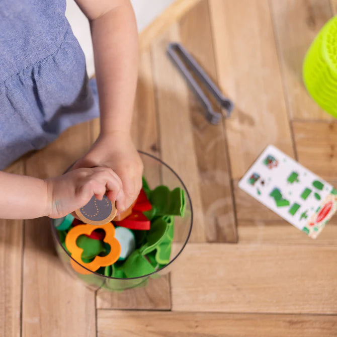 Melissa & Doug Spin & Chop Salad Spinner