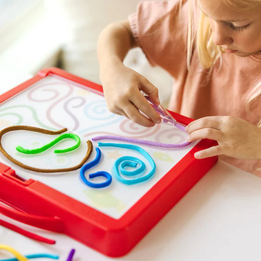 Melissa & Doug Rainbow Cord & Picture Pattern Maker