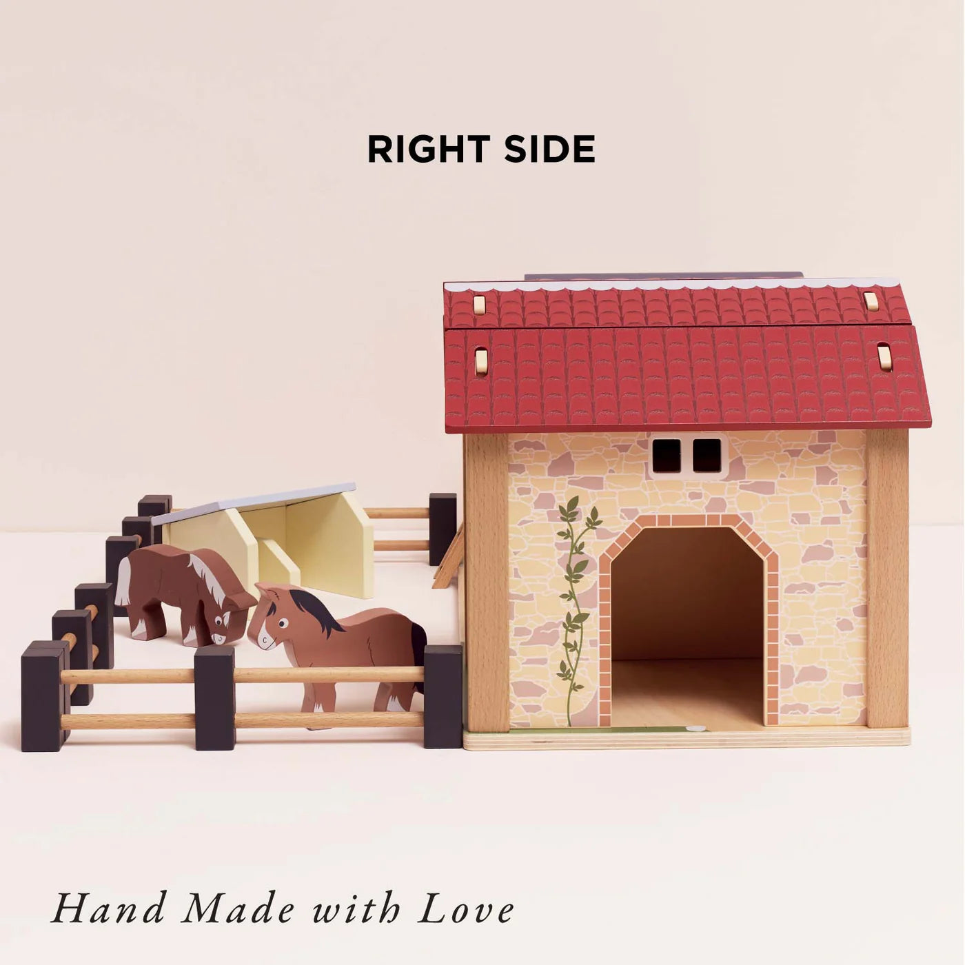 Le Toy Van Farmyard Stables Set