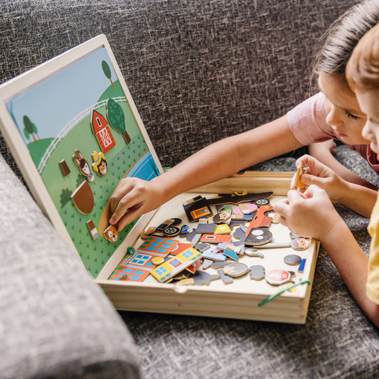 Melissa & Doug Magnetic Matching Picture Game