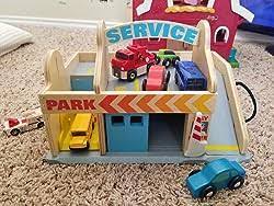 Melissa & Doug Service Station Parking Garage