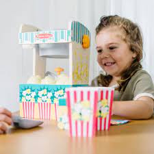 Melissa & Doug Fun & Fair Pop & Serve Popcorn Stand