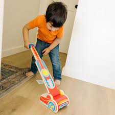 Melissa & Doug Vacuum