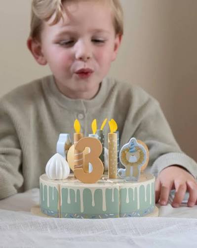 Little Dutch Birthday Cake - Various Colours