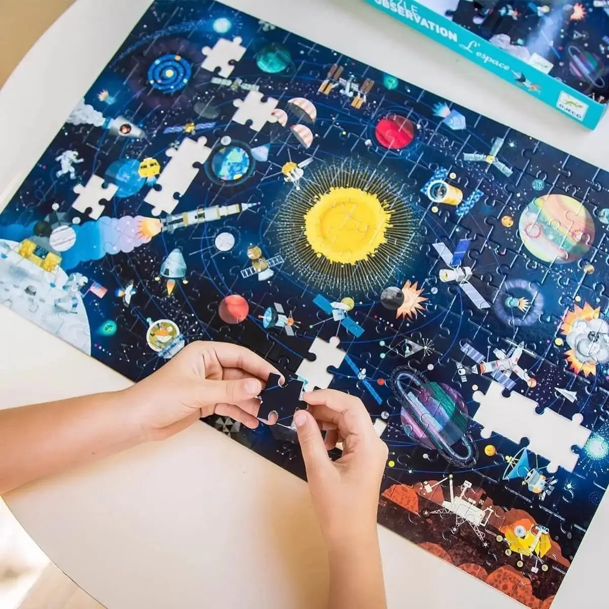 Djeco Observation Puzzle Space