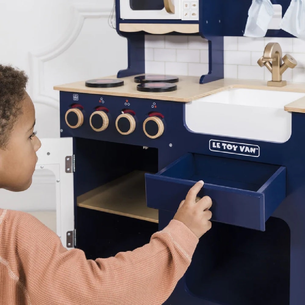 Le Toy Van Oxford Wooden Play Kitchen