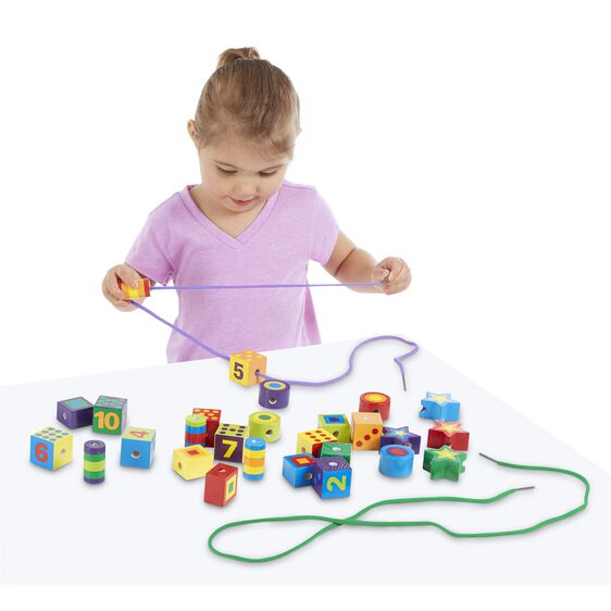Melissa & Doug Lacing Beads in a Box