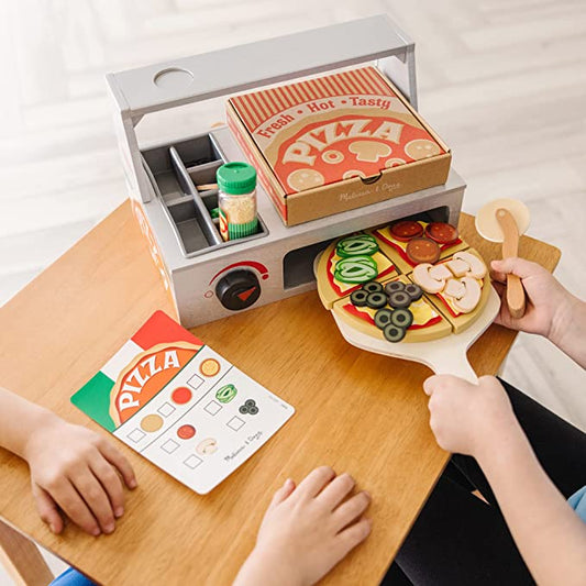 Melissa & Doug Top Bake Wooden Pizza Counter